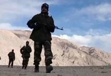 China appoints new military commander in middle of confrontation with India: report